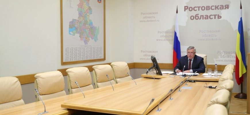 губернатор Голубев