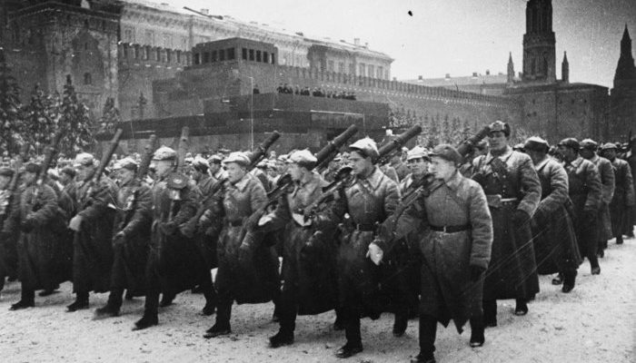 парад