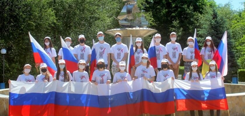 волонтеры
