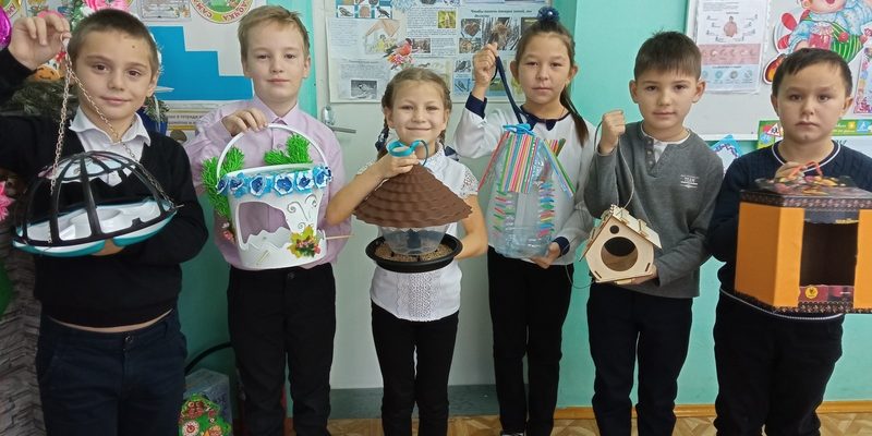 конкурс кормушек п. Победа
