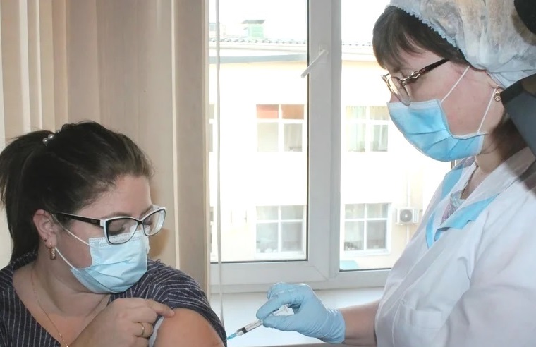 ﻿В Ростовскую область поступило почти 11,5 тысячи доз вакцины от COVID-19