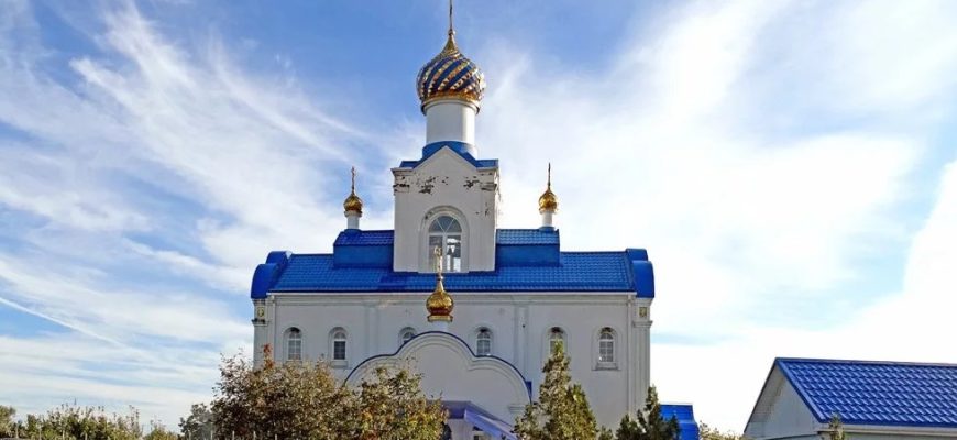 Храм Архистратига Михаила Романовская