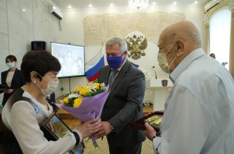 голубев поздравил юбиляров