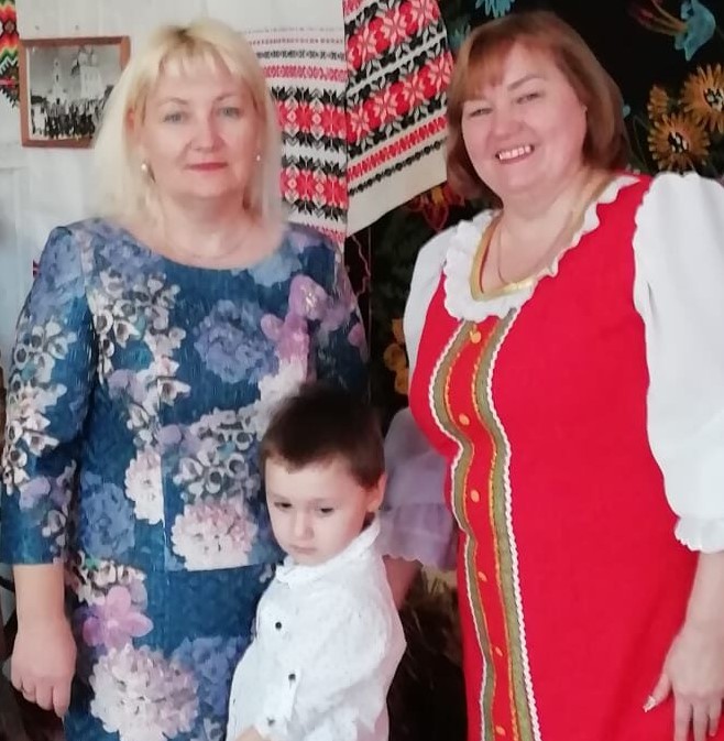Степновский отдел библиотеки подготовил видеопрезентацию ко Дню матери