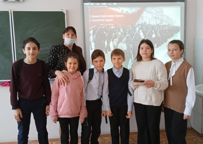 В Романовской школе прошла Всероссийская Акция «Блокадный хлеб»