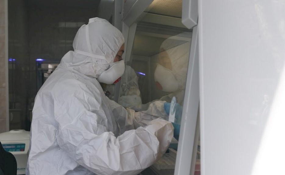 «Инвитро» запускает тест на определение штамма Омикрон коронавируса
