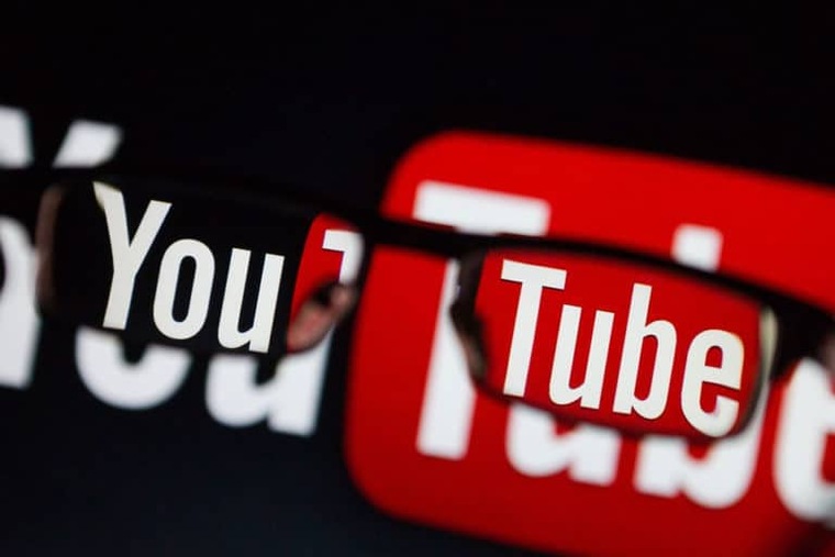 Роскомнадзор: YouTube игнорирует требования по удалению контента экстремистского характера