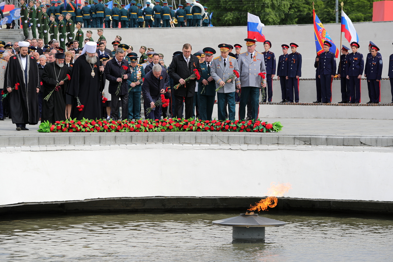 Гирлянда к вечному огню