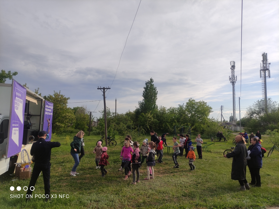 Детская игровая программа «Ярмарка забав» состоялась в станице Большовская