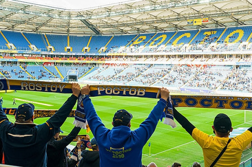 Для посещения футбольных матчей на «Ростов Арене» болельщикам необходим QR-код и билет (абонемент)