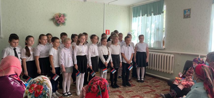 школьники
