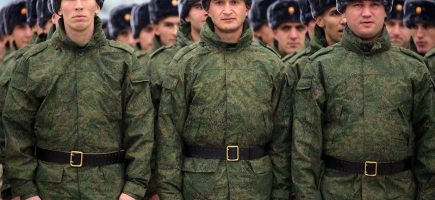 солдаты