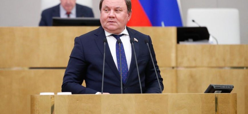В. Дерябкин