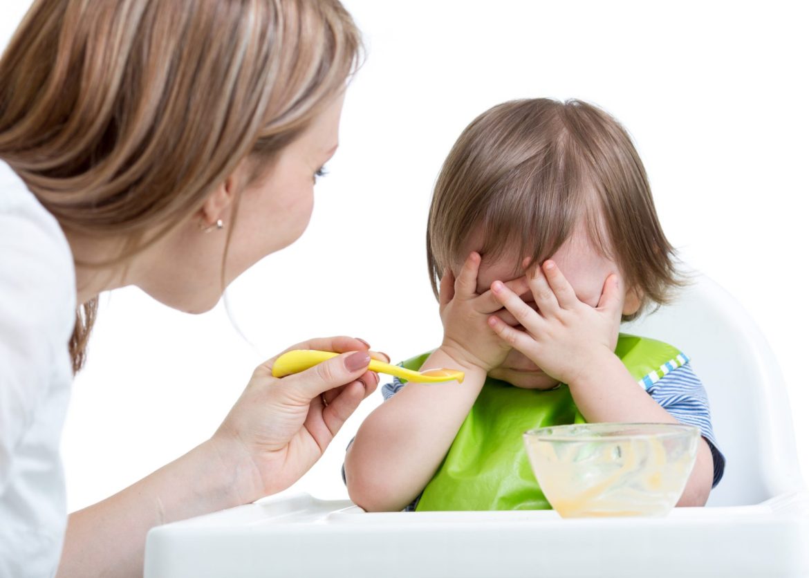 Стоит ли заставлять детей доедать?