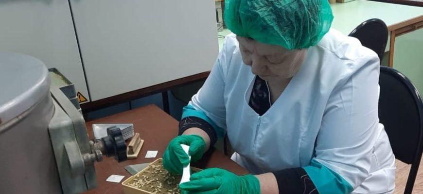 лаборант