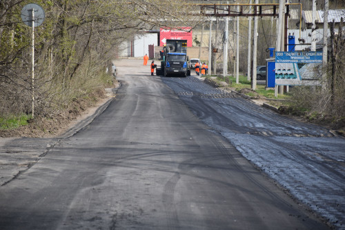 Все дефекты дорожного покрытия, образовавшиеся в зимний период на дорогах Дона, должны быть устранены до 1 мая