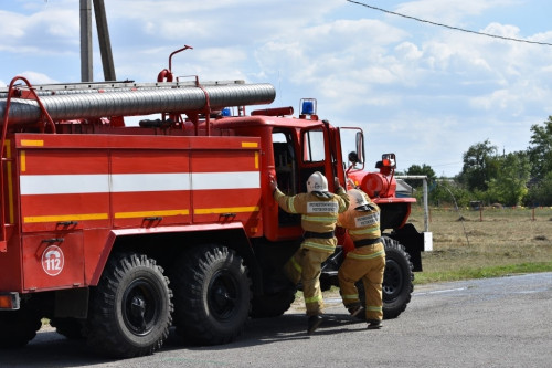 Донские спасатели призывают соблюдать меры пожарной безопасности