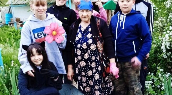 волонтеры
