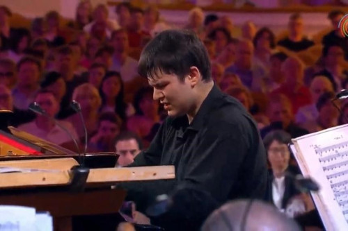 Донской пианист Сергей Давыдченко стал лауреатом первой премии и обладателем золотой медали престижного международного конкурса