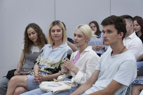 Молодых предпринимателей Дона приглашают обучиться и получить грант до 500 тысяч рублей