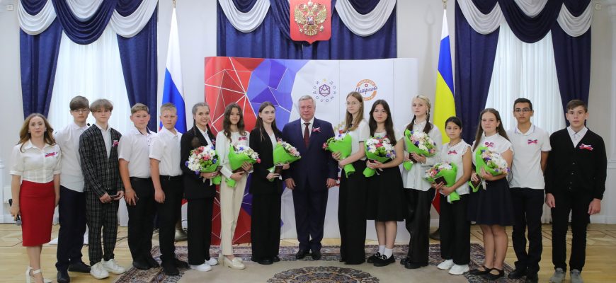 вручение паспортов
