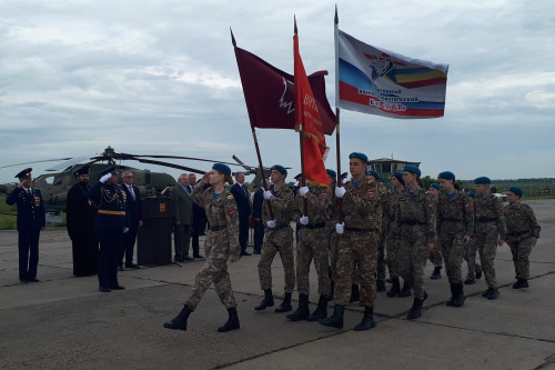 Бригаде армейской авиации, дислоцированной в Ростовской области, присвоено наименование гвардейской