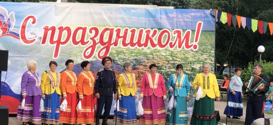 троицкие гуляния