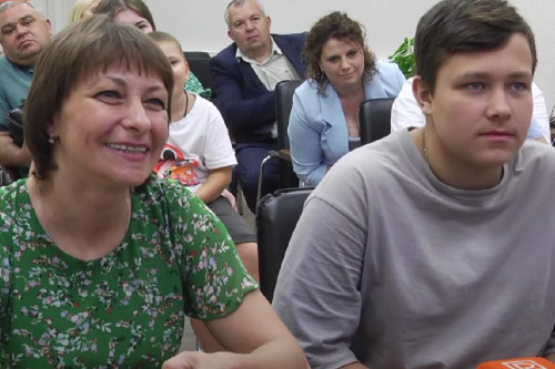 Правительством Ростовской области и Минобороны РФ организован очередной телемост с участниками СВО и их близкими