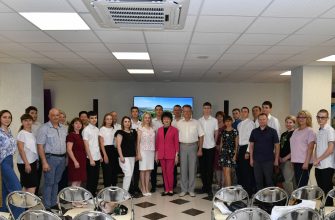 выпускники