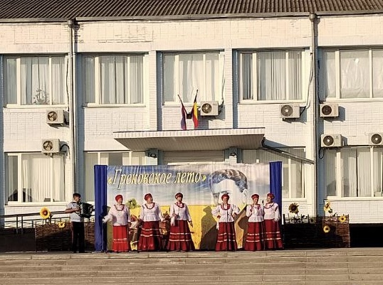 Хор казачьей песни имени А.А. Забазновой  принял участие в межрайонном фольклорном фестивале