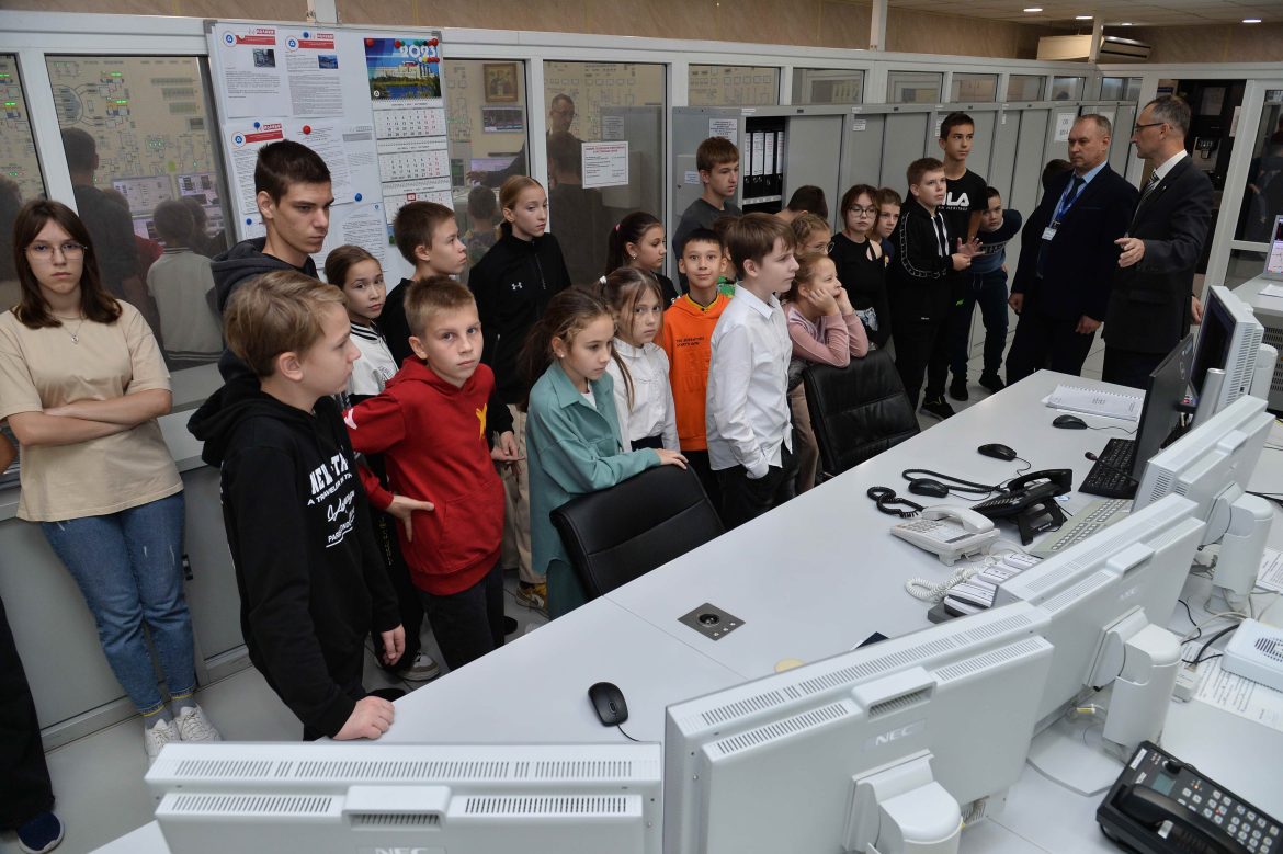 Ростовская АЭС: более 800 школьников познакомились с работой крупнейшего энергетического предприятия Юга России