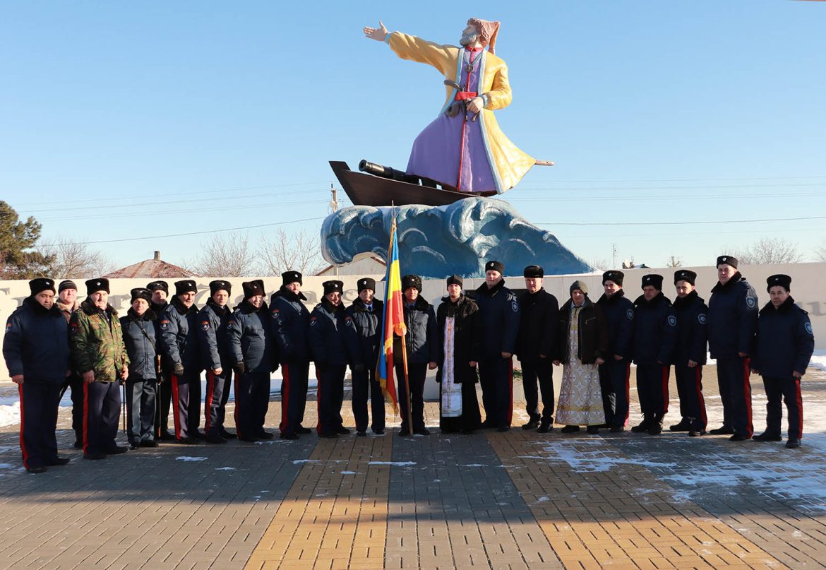В Волгодонском районе почтили память жертв «расказачивания»