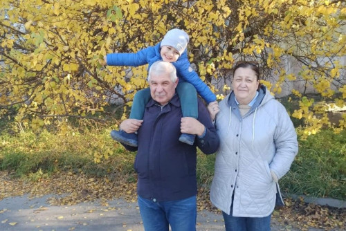 Многодетная семья из Ростова-на-Дону удостоена медали ордена «Родительская слава»