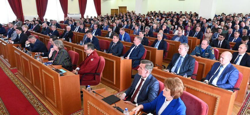 депутаты