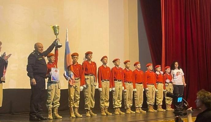 юнармейцы