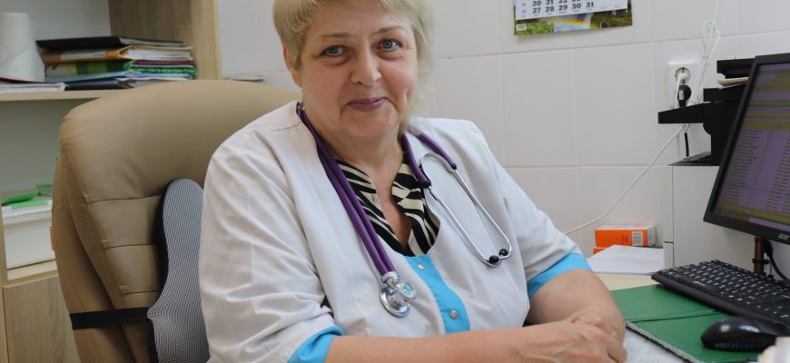 врач караваева