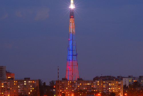 В День семьи, любви и верности ростовская телебашня озарится праздничными огнями