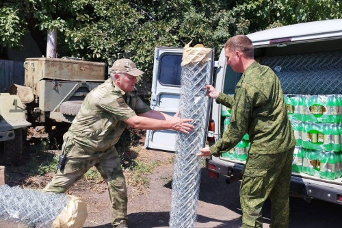 Донские казаки доставили очередную партию помощи в добровольческий батальон «Барс-18»