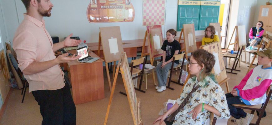 художники