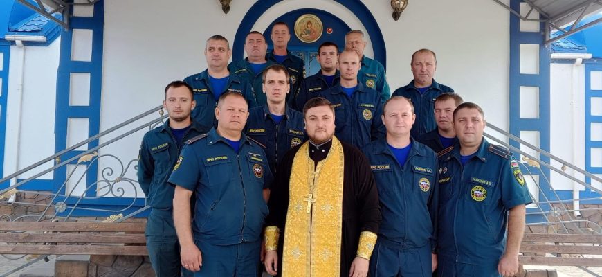 пожарные