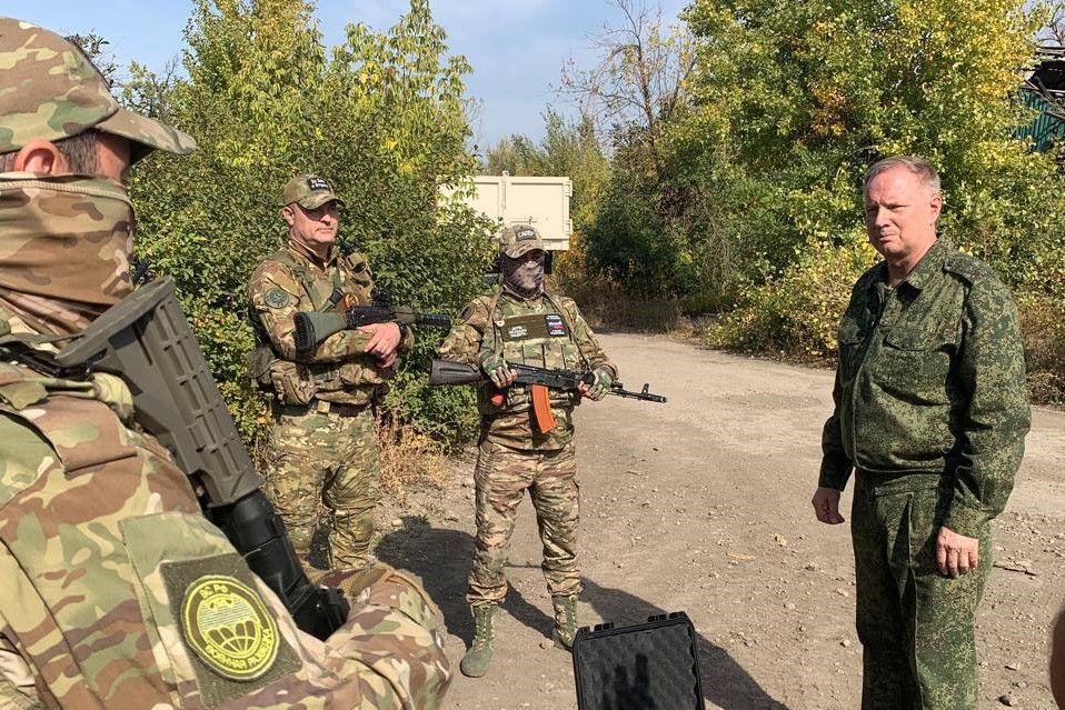 Очередную партию военно-технической помощи передали от Ростовской области в зону проведения СВО