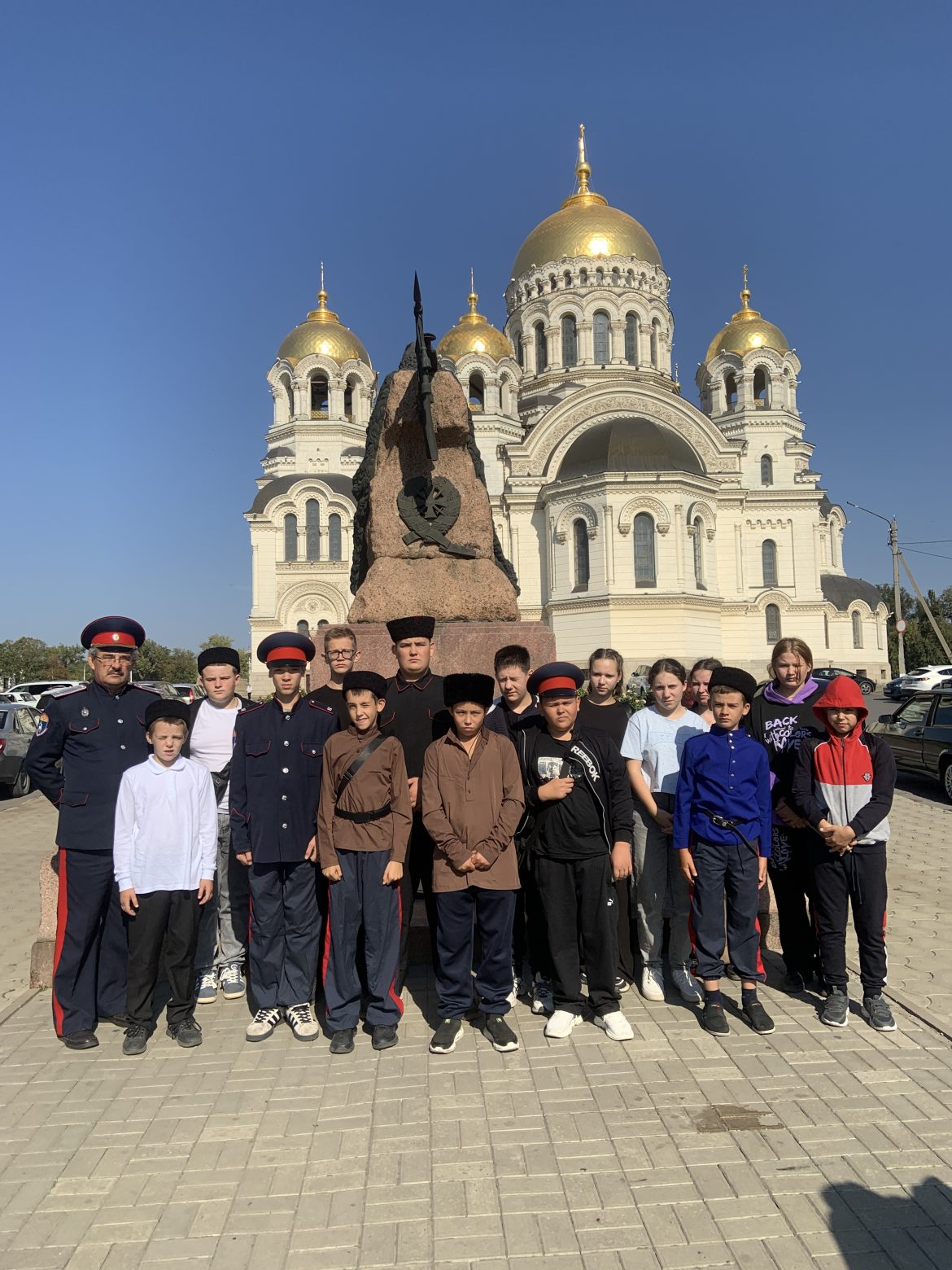 В столицах Донского казачества  побывали воспитанники Рябичёвской казачьей школы