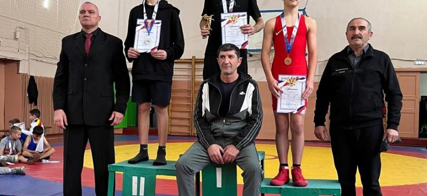 спорт