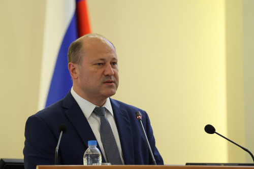 Юрий Слюсарь освободил от должности первого заместителя губернатора Ростовской области Александра Скрябина в связи с переходом на новую работу
