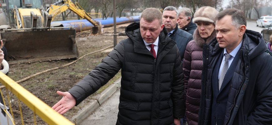 Слюсарь