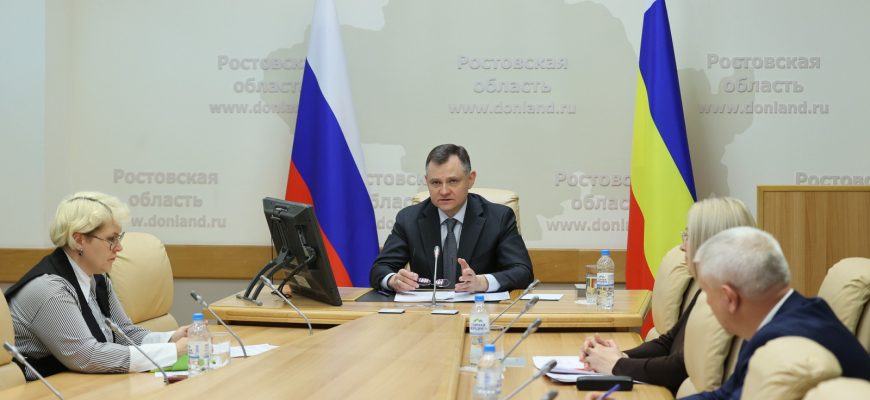 Слюсарь