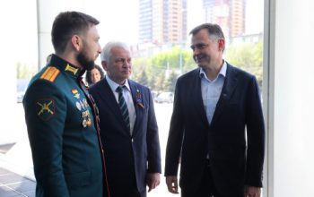 Слюсарь