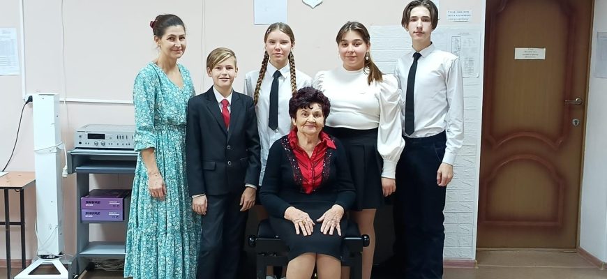 преподаватель