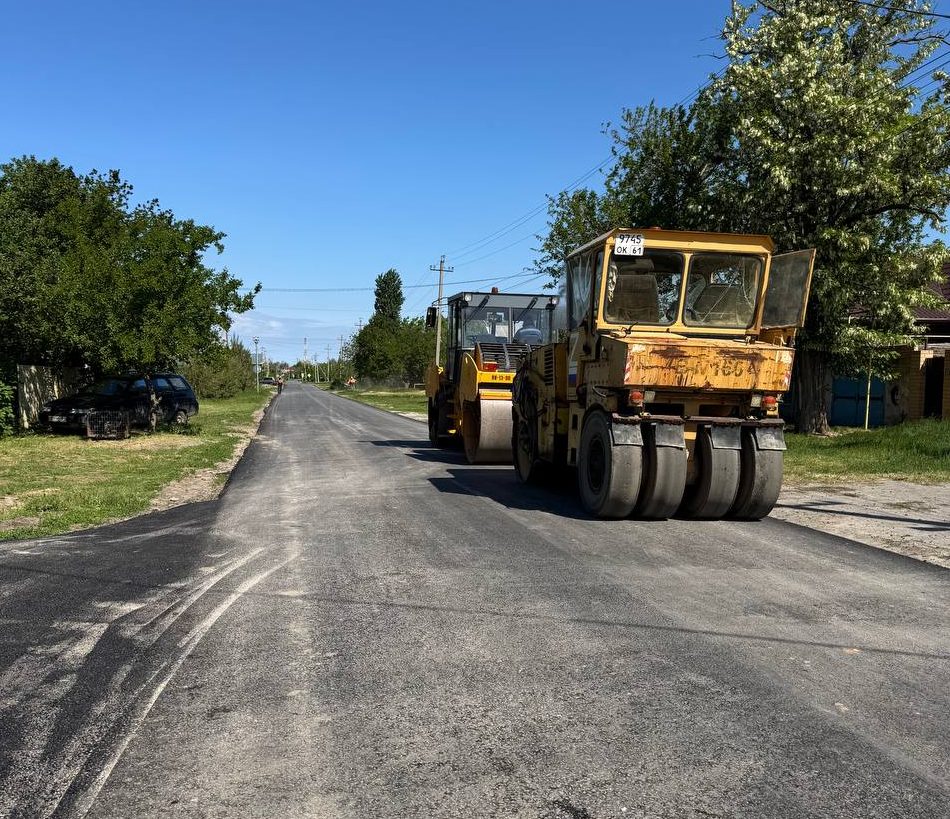 В Романовской ведутся работы по обновлению дорожного полотна