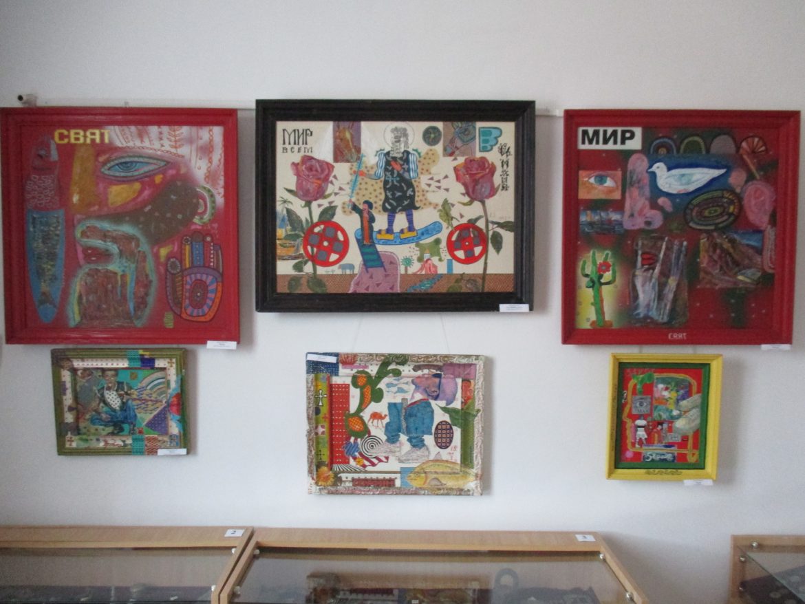 Художественная выставка в музее краеведения